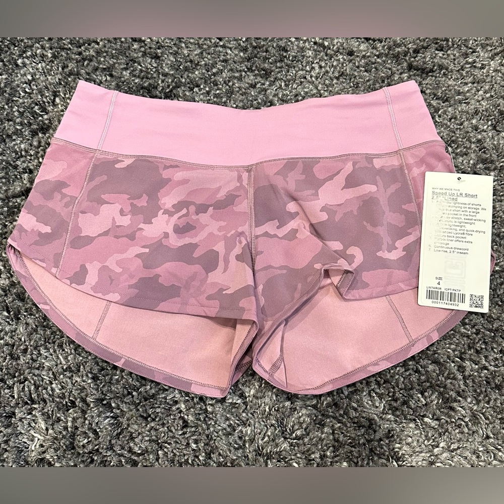 NWT Lululemon Speed Up Shorts - Size 4